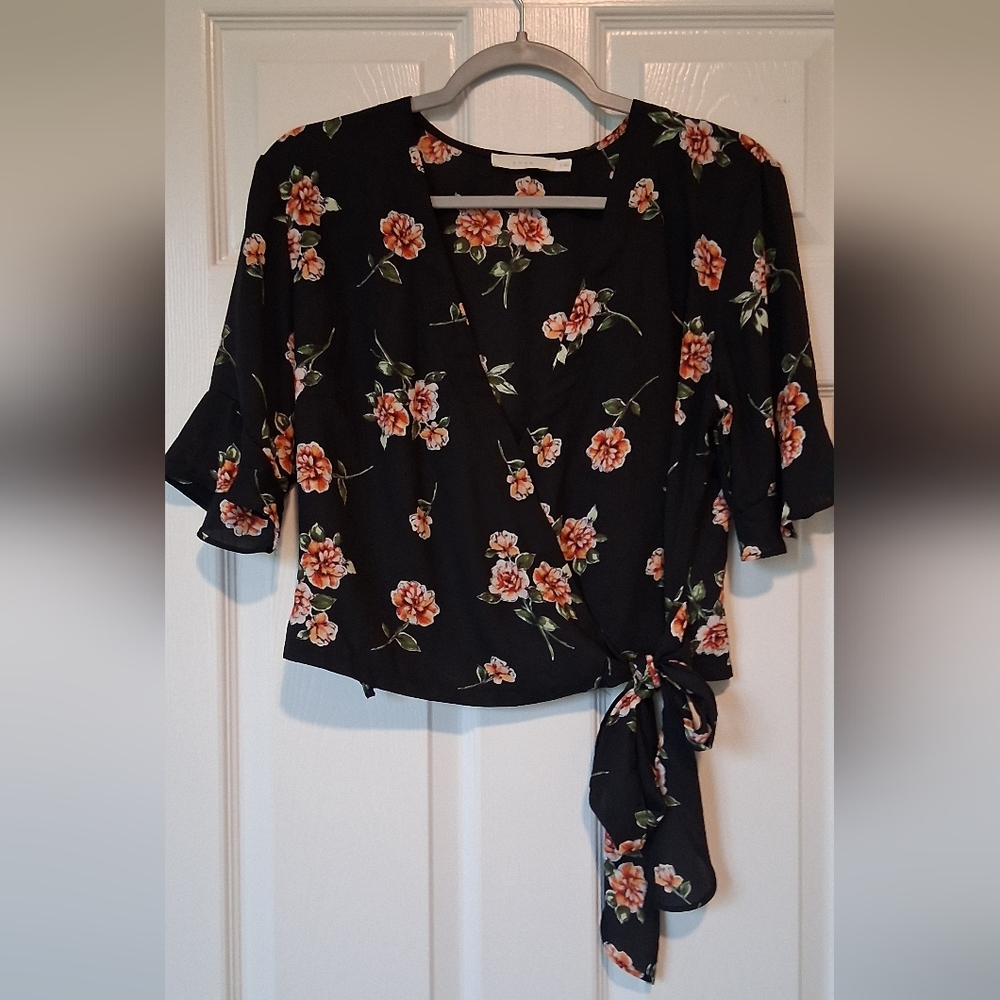 Lush Black Floral Wrap Blouse with Orange Accents Sz Small